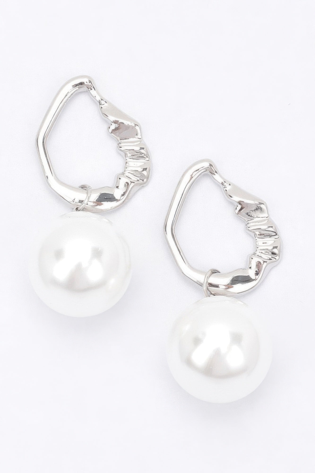 Faux Pearl Metal Earring - Tigbul's Variety Fashion Shop