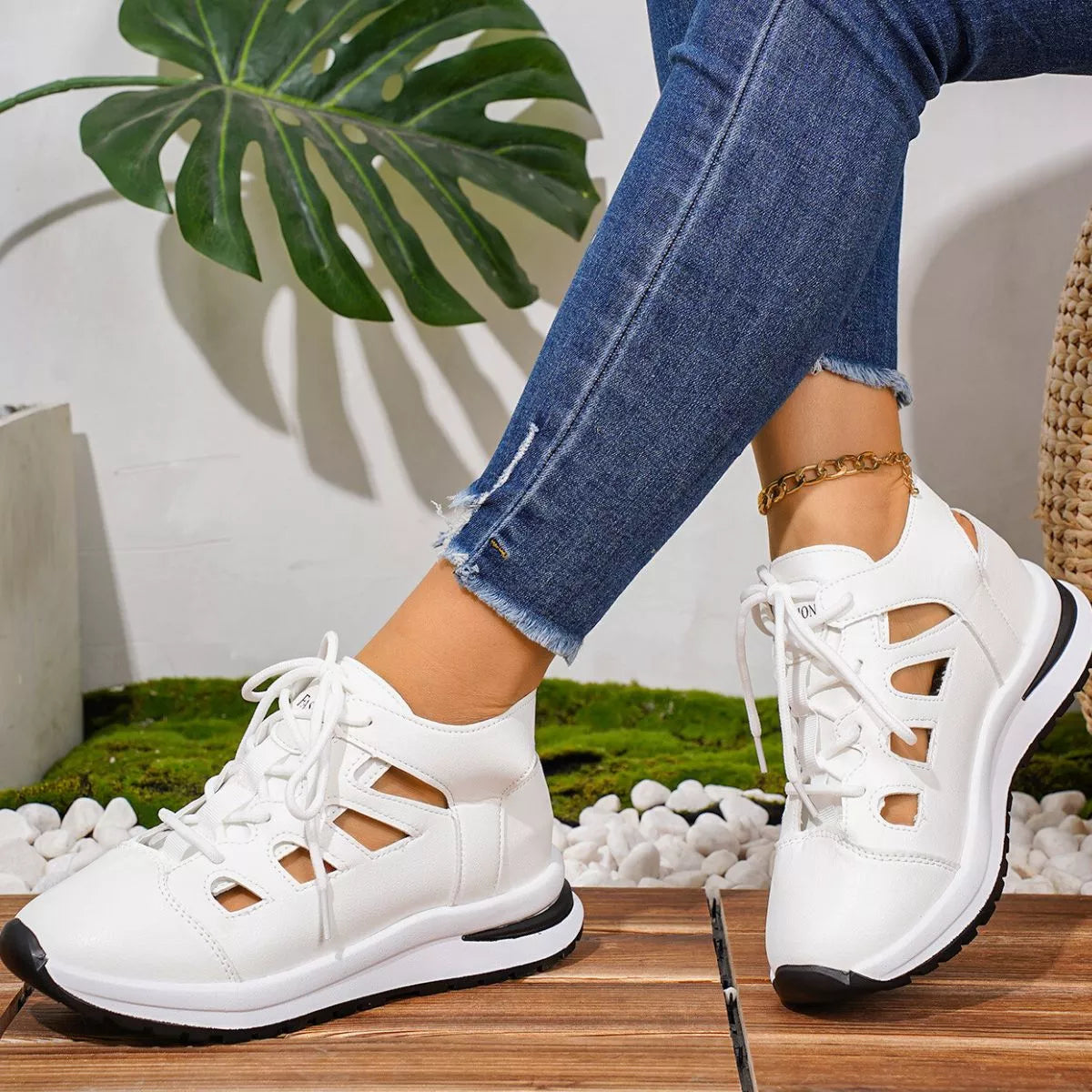 Round Toe Lace Up Sneakers - Tigbul's Variety Fashion Shop