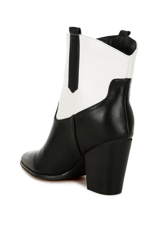 Two-tone ankle boots with black leather quarters and off-white side shaft panels
