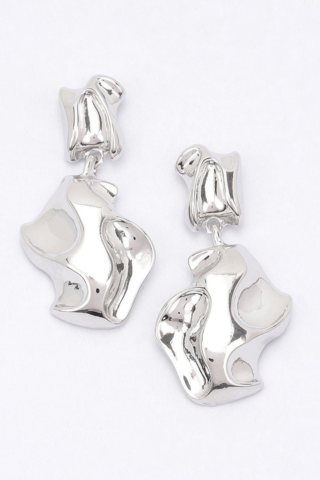 Gold-plated metal earrings, abstract scalloped drops with clasp