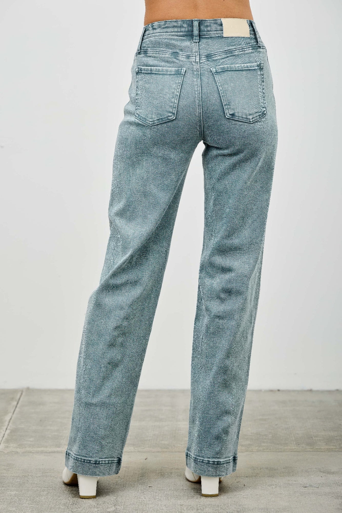 High-rise slim wide straight jeans, light wash, wide straight legs and belt loops