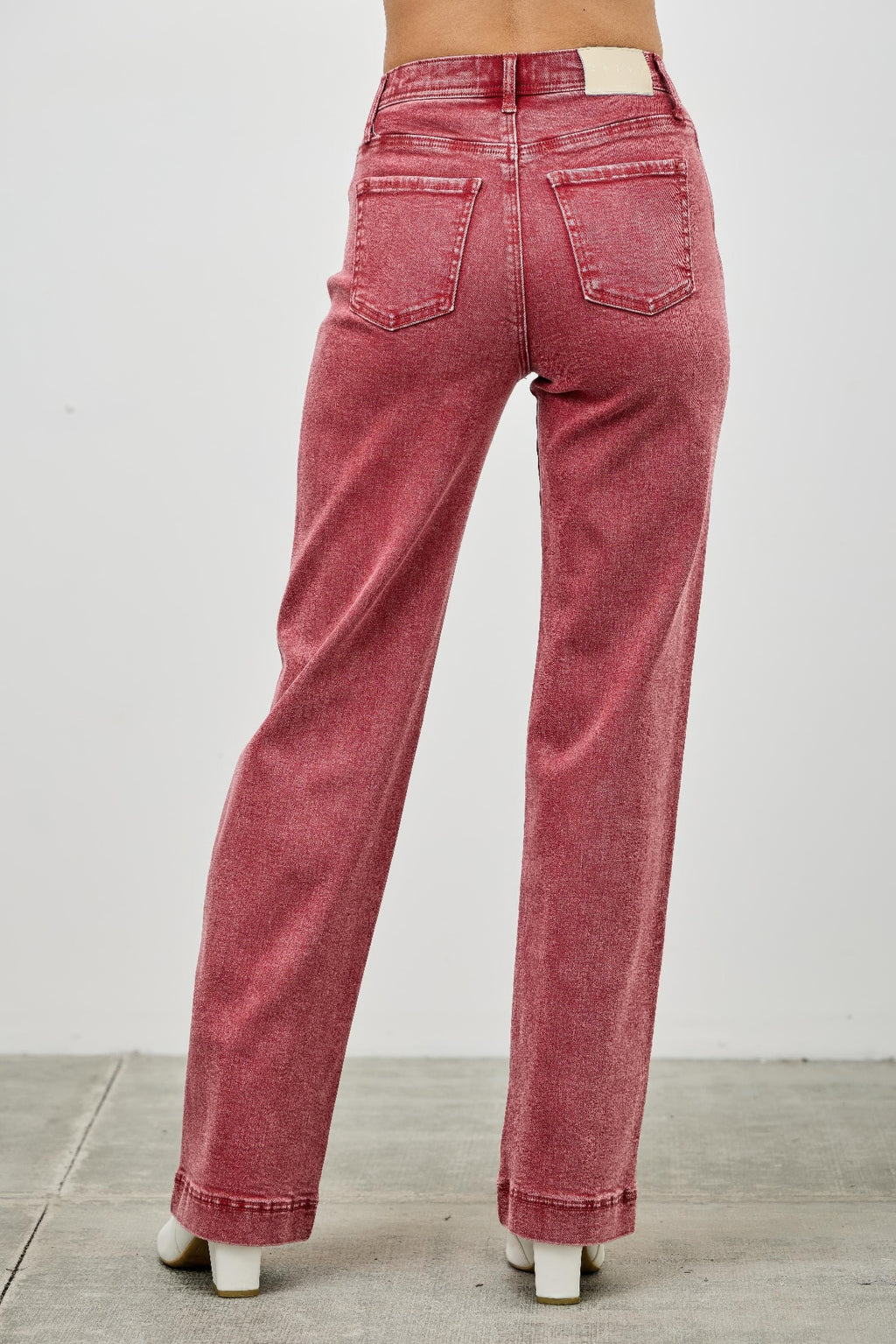 High Rise Slim Wide Straight Jeans, dunkelrot, Gesäßtaschen, hoher Bund, gerades Bein