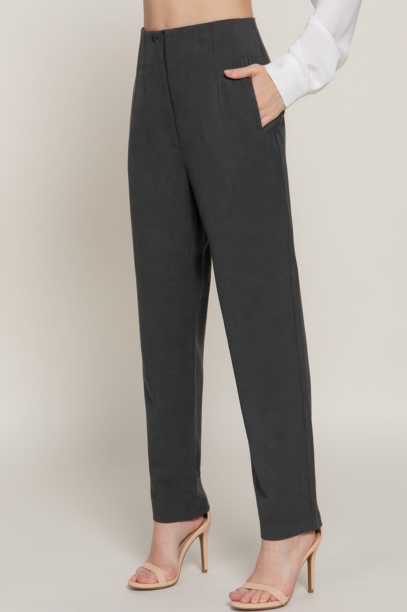 High-waist pintuck long pants, dark charcoal, side view with pocket detail