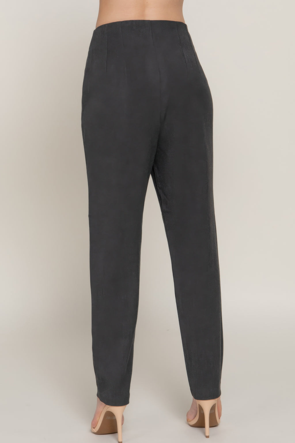 High-waist pintuck long pants in dark charcoal, back view with tapered leg