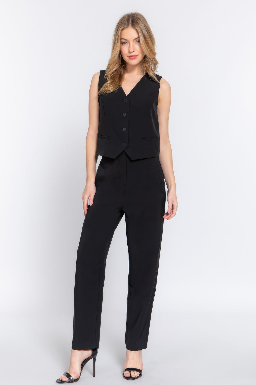 Black high-waist long pants with pintuck detail, relaxed straight fit