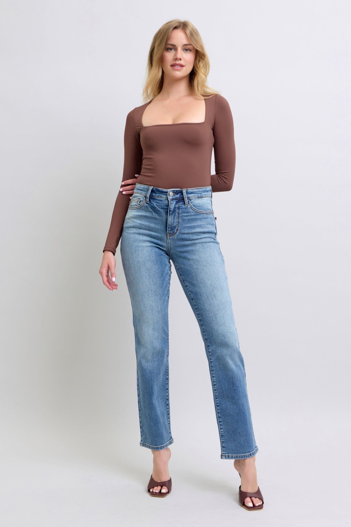 Judy Blue Full Size Wash Thermal Straight Jeans with Pockets - Tigbul's Variety Fashion Shop
