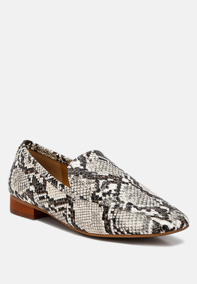 Julia Textured Loafers - Tigbul's Variety Fashion Shop