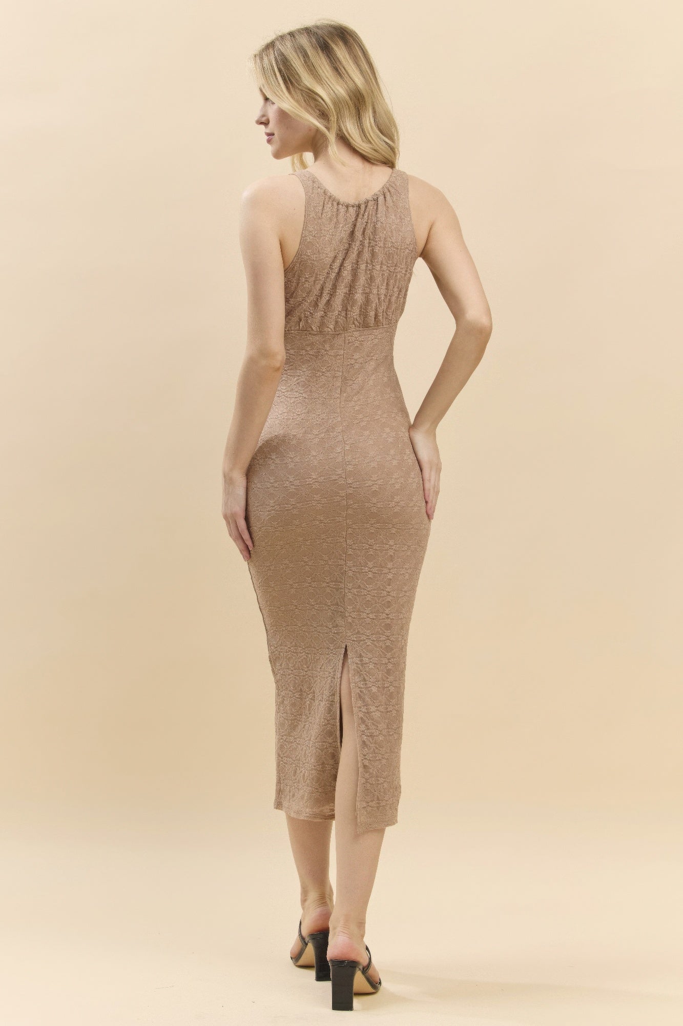 Side view of lace midi dress with front slit, sleeveless fitted taupe