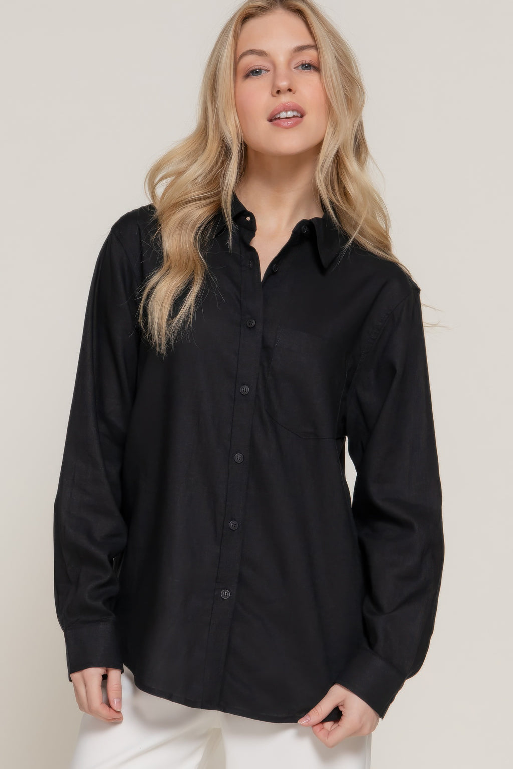 Long sleeve linen blend shirt, black; button-front with chest pocket