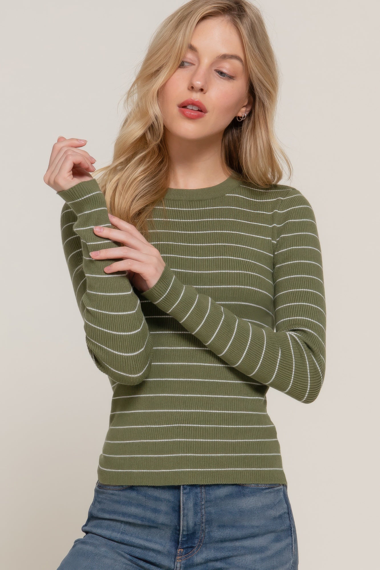 Long-sleeve crew neck striped sweater, olive/white stripes