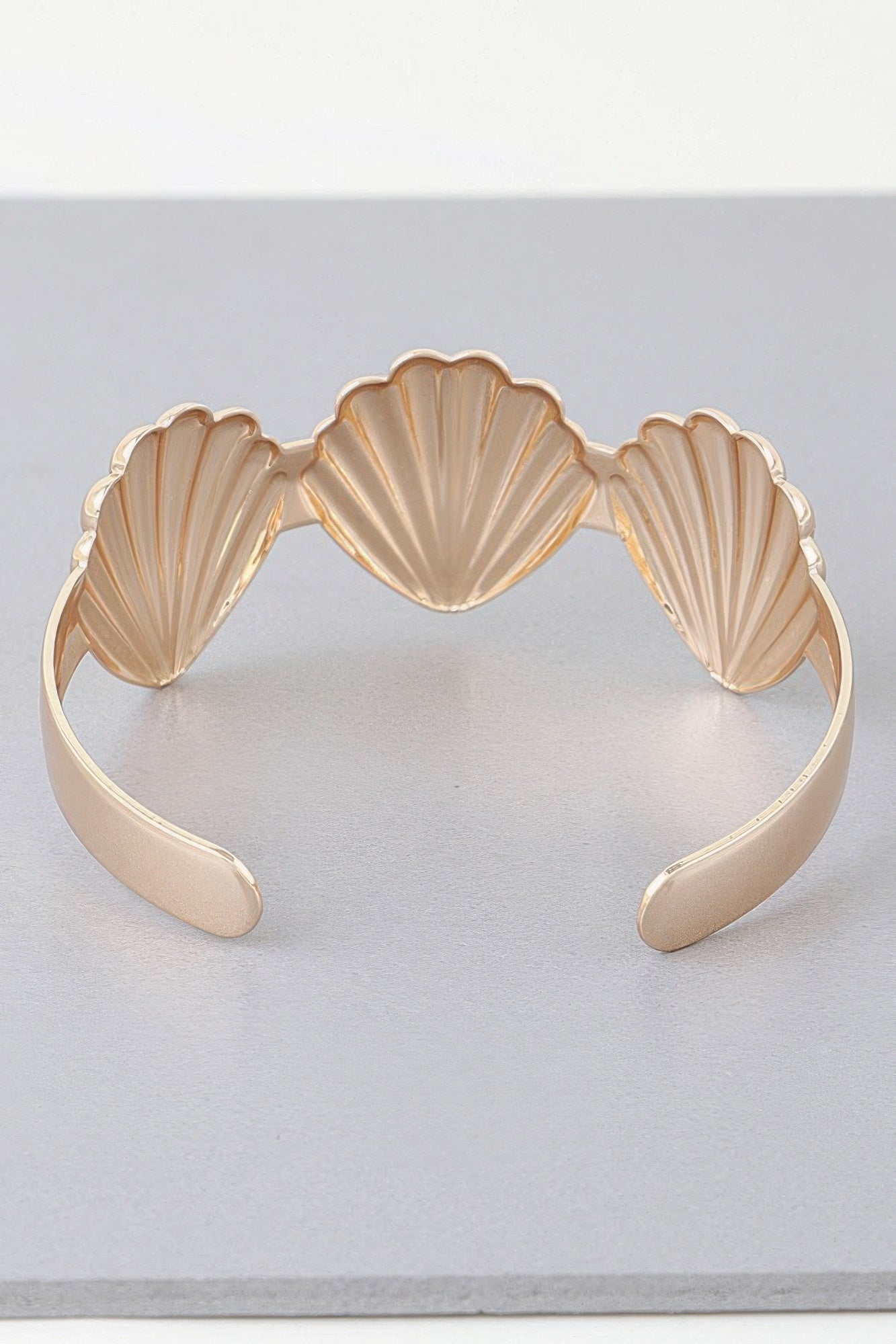 Mermaid Shell Cuff Bracelet - Tigbul's Variety Fashion Shop