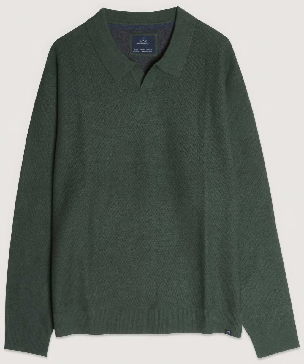 Modern Johnny Sweater in dark green, V-neck knit with long sleeves