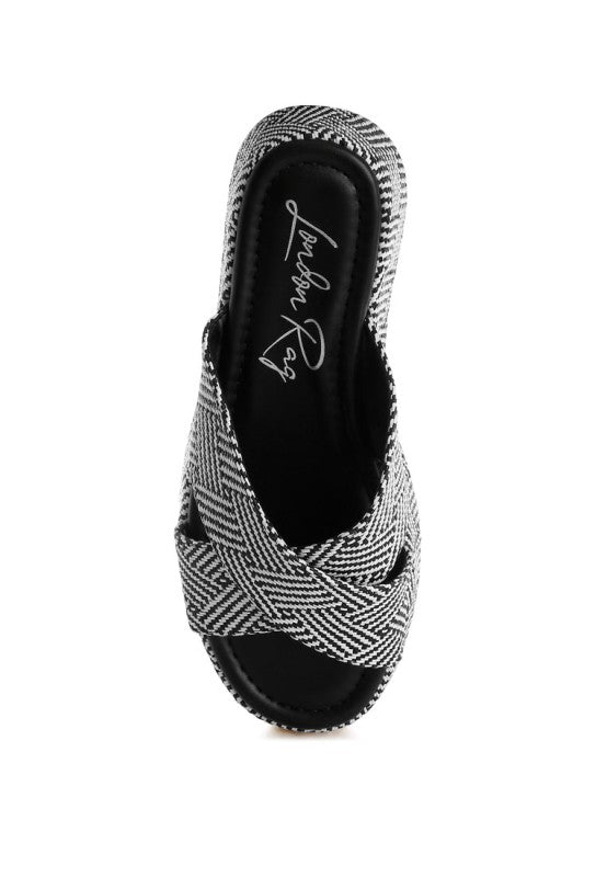 Raffia Flatform Slip Ons Schwarz/Weiß, Innenbereich mit Marken-Schriftzug