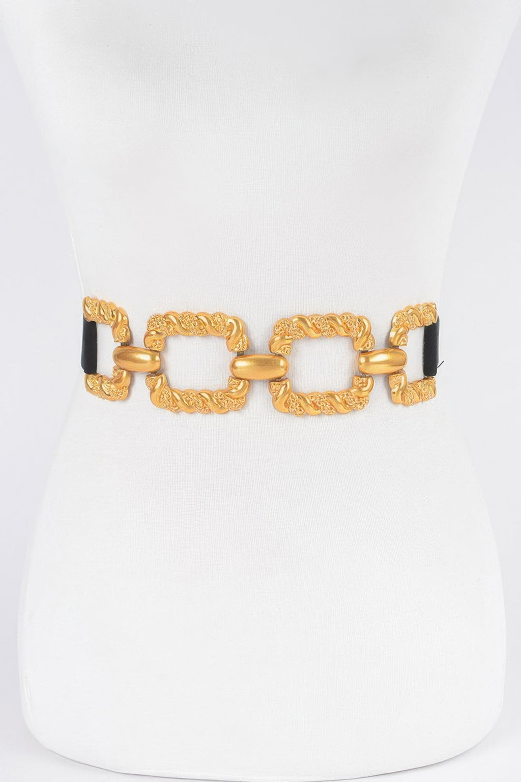 Multi metal buckle elastic belt, black with gold buckle links