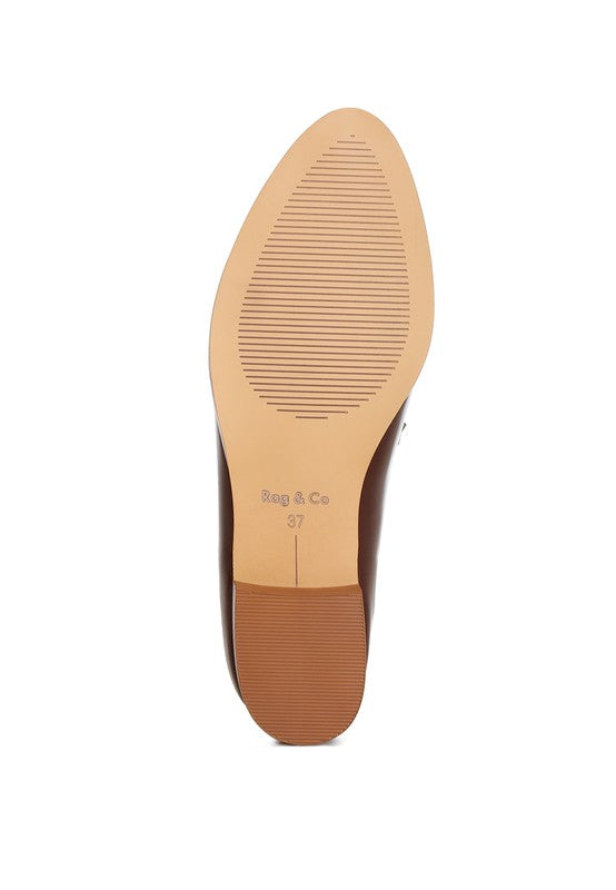 Penny loafers: outsole view, light tan rubber sole
