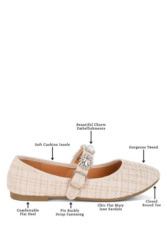 Beige tweed Mary Janes, flat heel, closed round toe; charm strap details