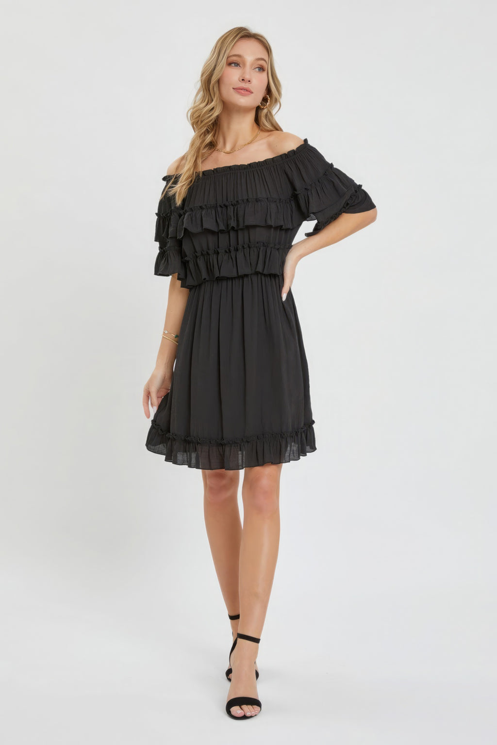 Off-Shoulder Rüschenkleid in Schwarz, kurz mit Volantlagen am Kleid
