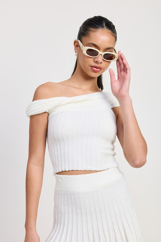 OFF THE SHOULDER KNIT TOP - Tigbul's Variety Fashion Shop
