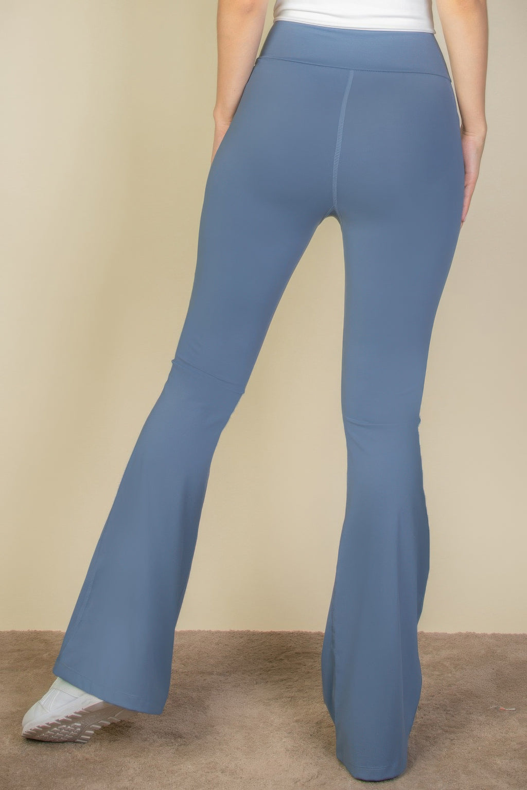 High-waist flare leggings in slate blue with side seam details