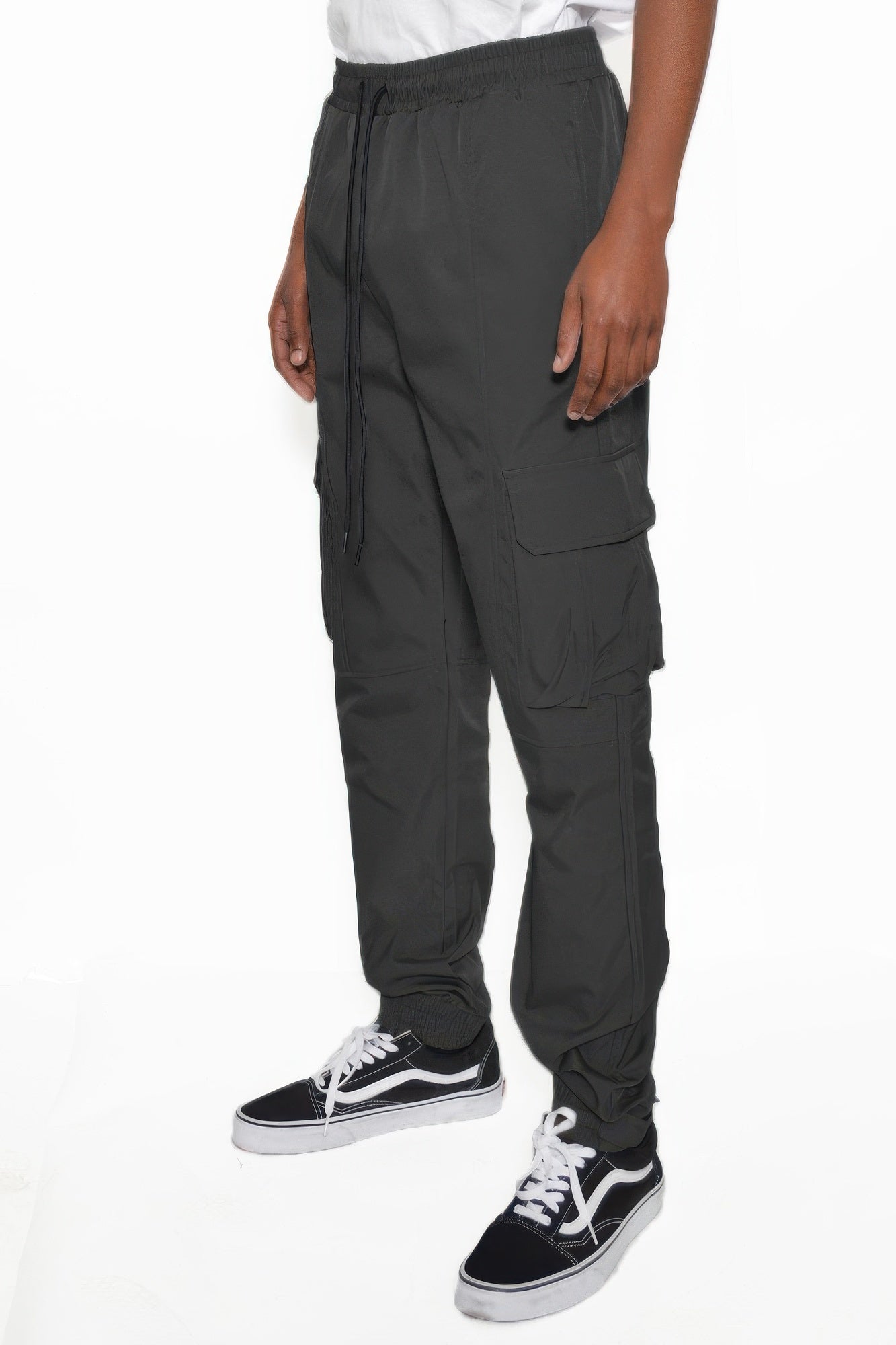 Jogger cargo pants dark gray/black with cargo pocket and drawstring, cuffed ankle hem