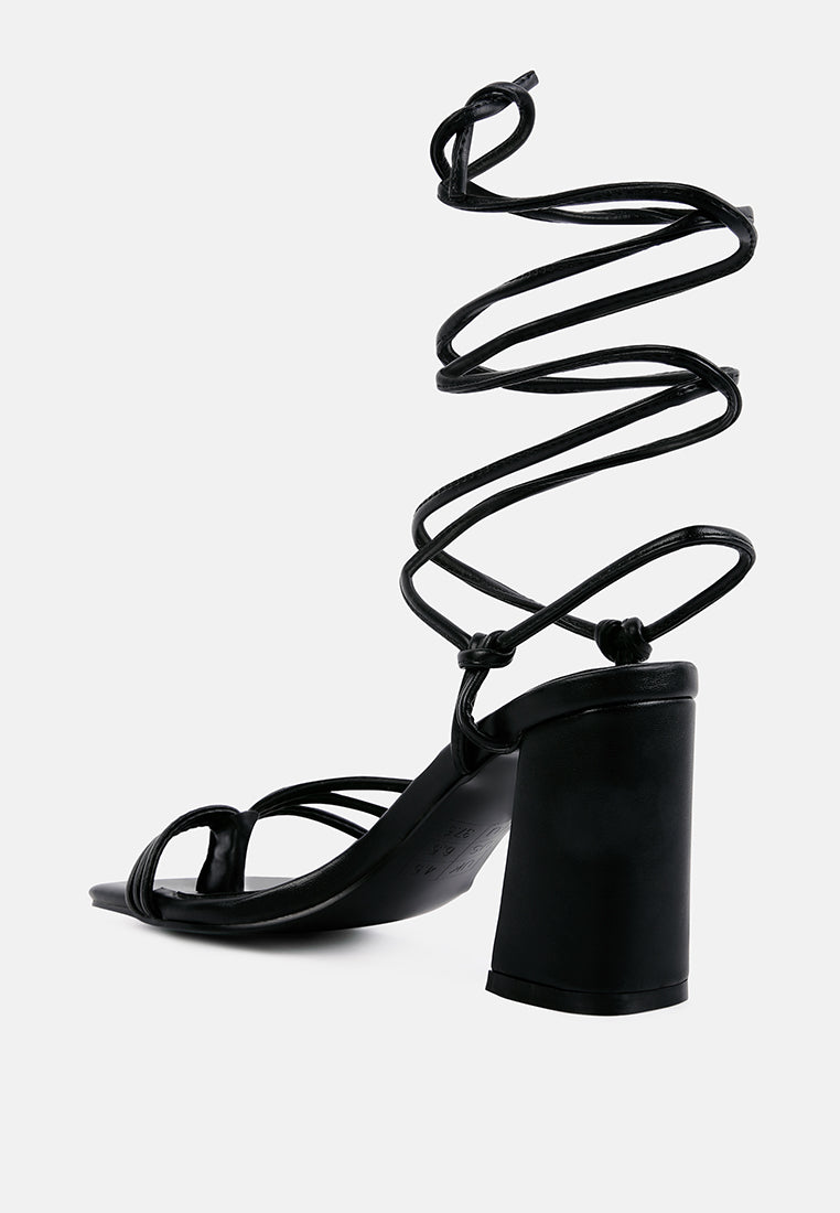 Piri Toe Ring Tie Up Block Sandals - Tigbul's Variety Fashion Shop