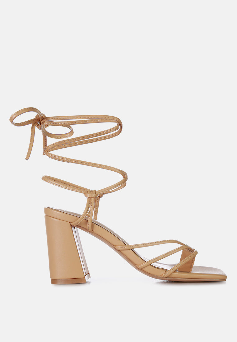 Piri Toe Ring Tie Up Block Sandals - Tigbul's Variety Fashion Shop