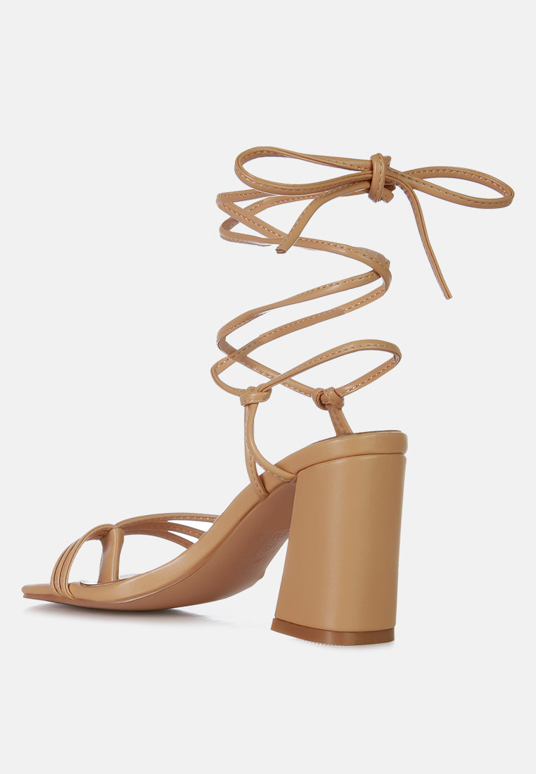 Piri Toe Ring Tie Up Block Sandals - Tigbul's Variety Fashion Shop