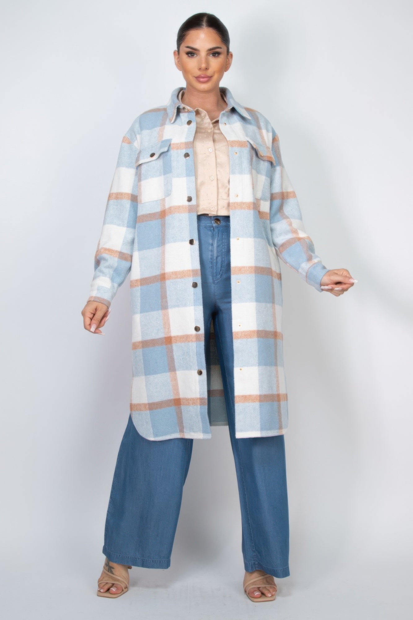Light blue plaid buttoned shacket coat with chest flap pockets and collar