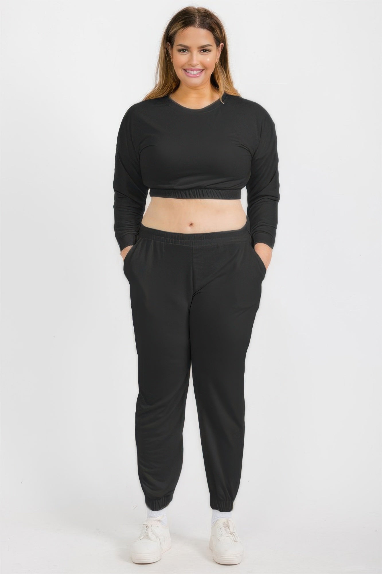 Plus Size French terry pullover & joggers set, black with long sleeves and cuffed legs