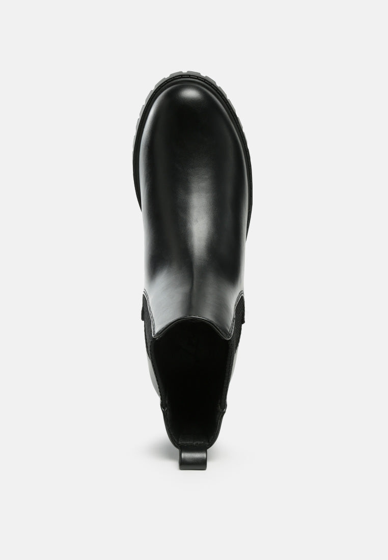 Prolt Chelsea ankle boots, black leather-look finish with elastic side panel