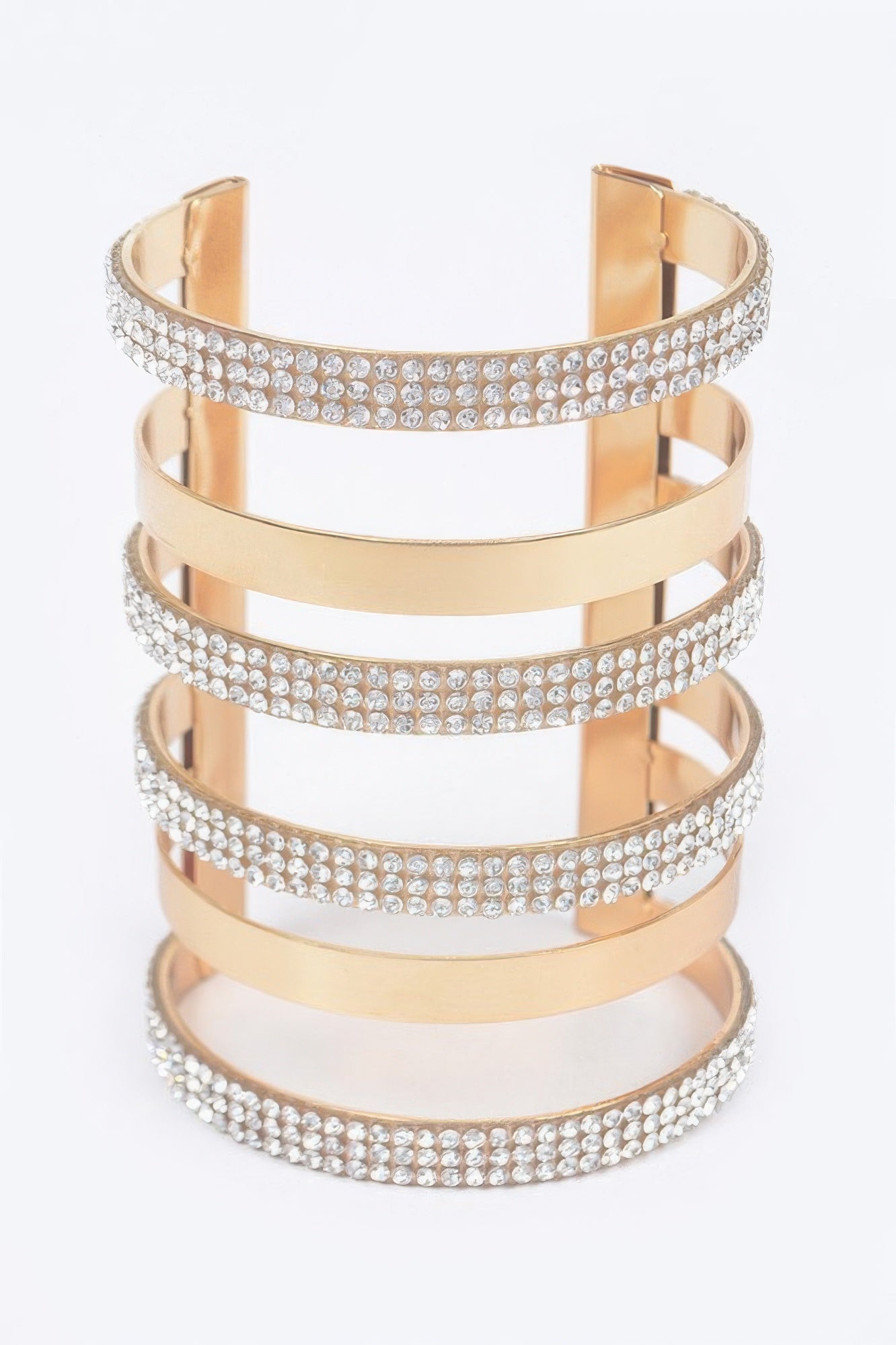 Strass-Metall-Armreif in Gold mit mehreren Stegreifen und glitzerndem Besatz