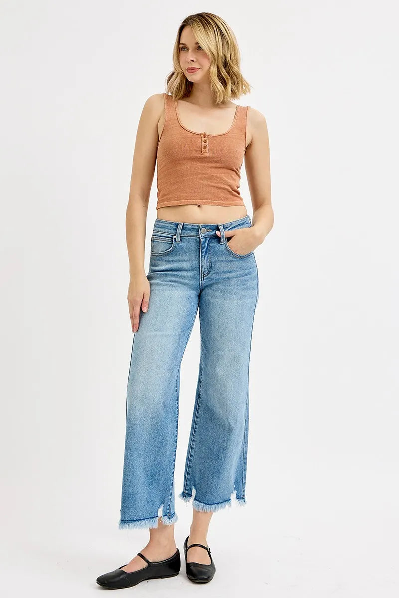 Light-wash wide-leg crop jeans, mid-rise with frayed hem and button fly detail