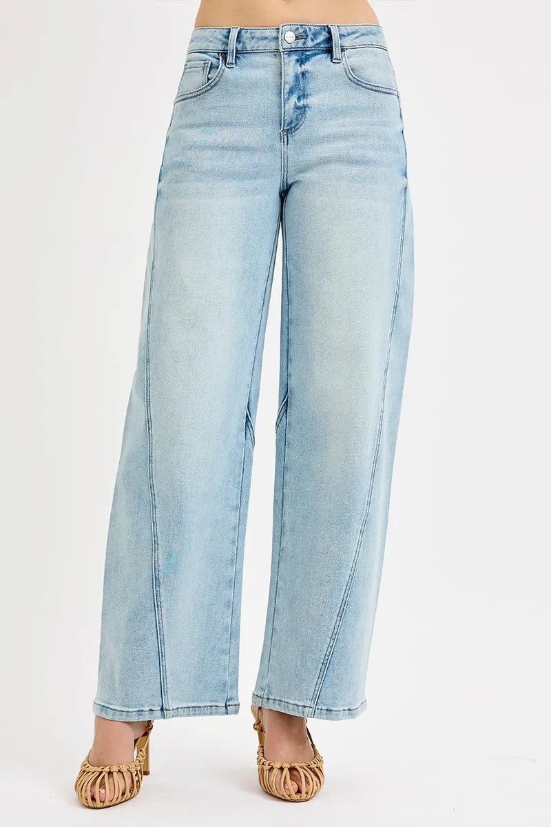 Light-wash mid-rise barrel jeans, button fly, front pockets (plus size)