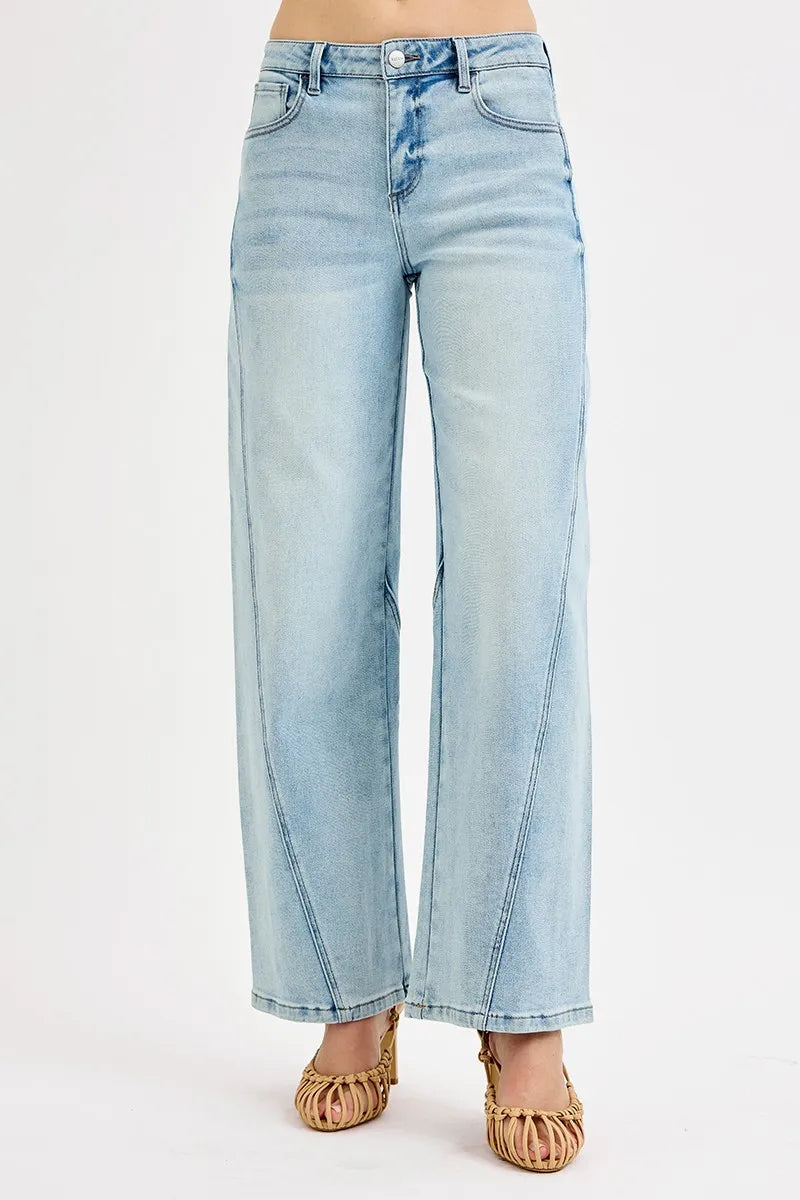 Light-wash mid-rise barrel jeans with belt loops and button fly (plus size)