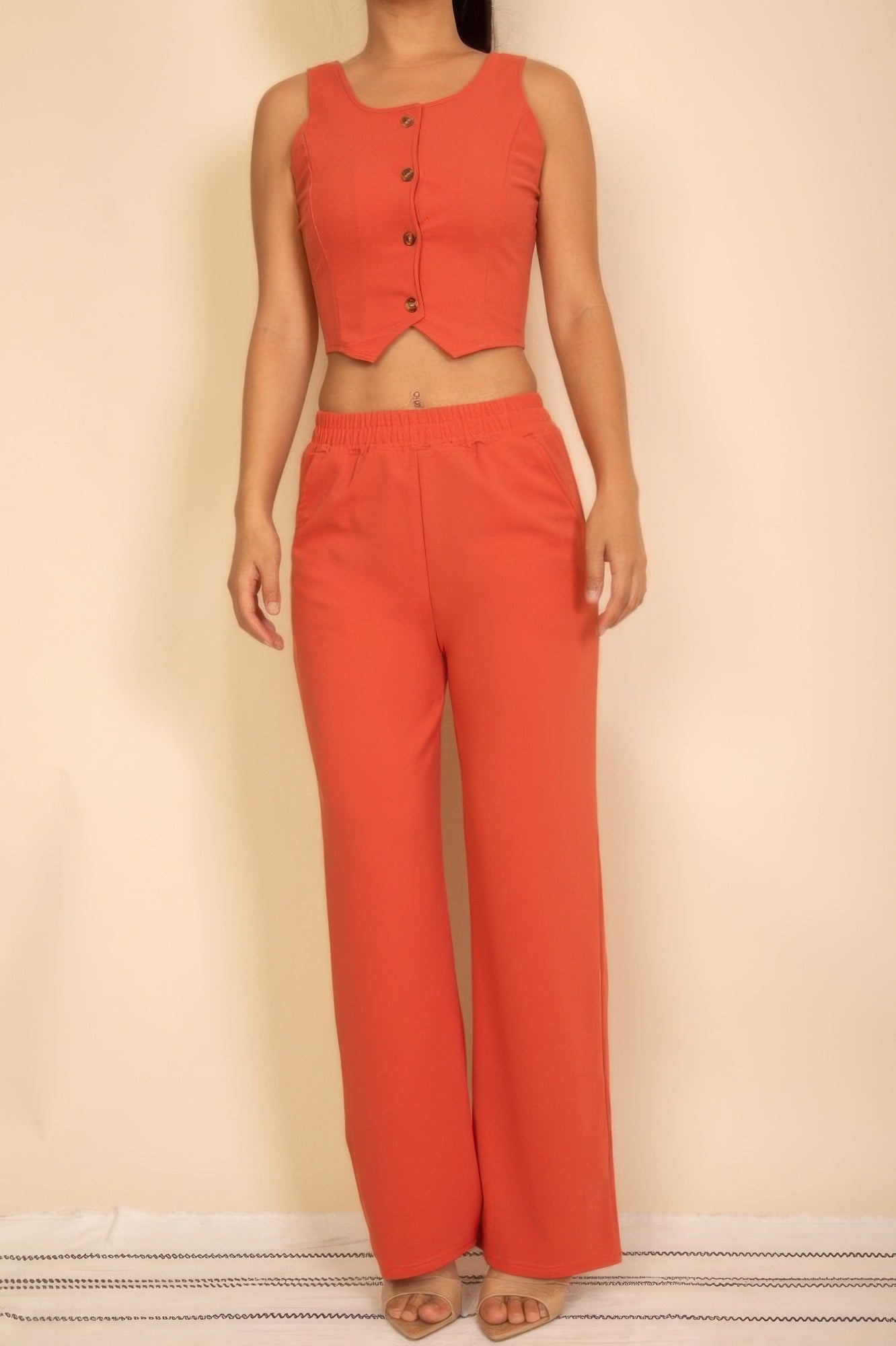 Scoop neck button vest & wide-leg pants set, rust red color, front view