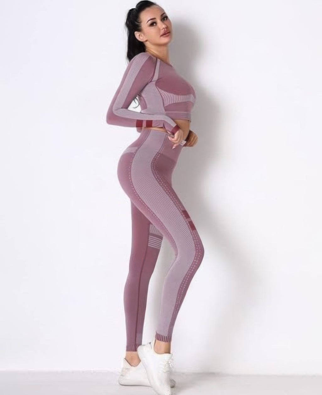 Seamless long-sleeve yoga set, mauve leggings with vertical seam pattern and long sleeves