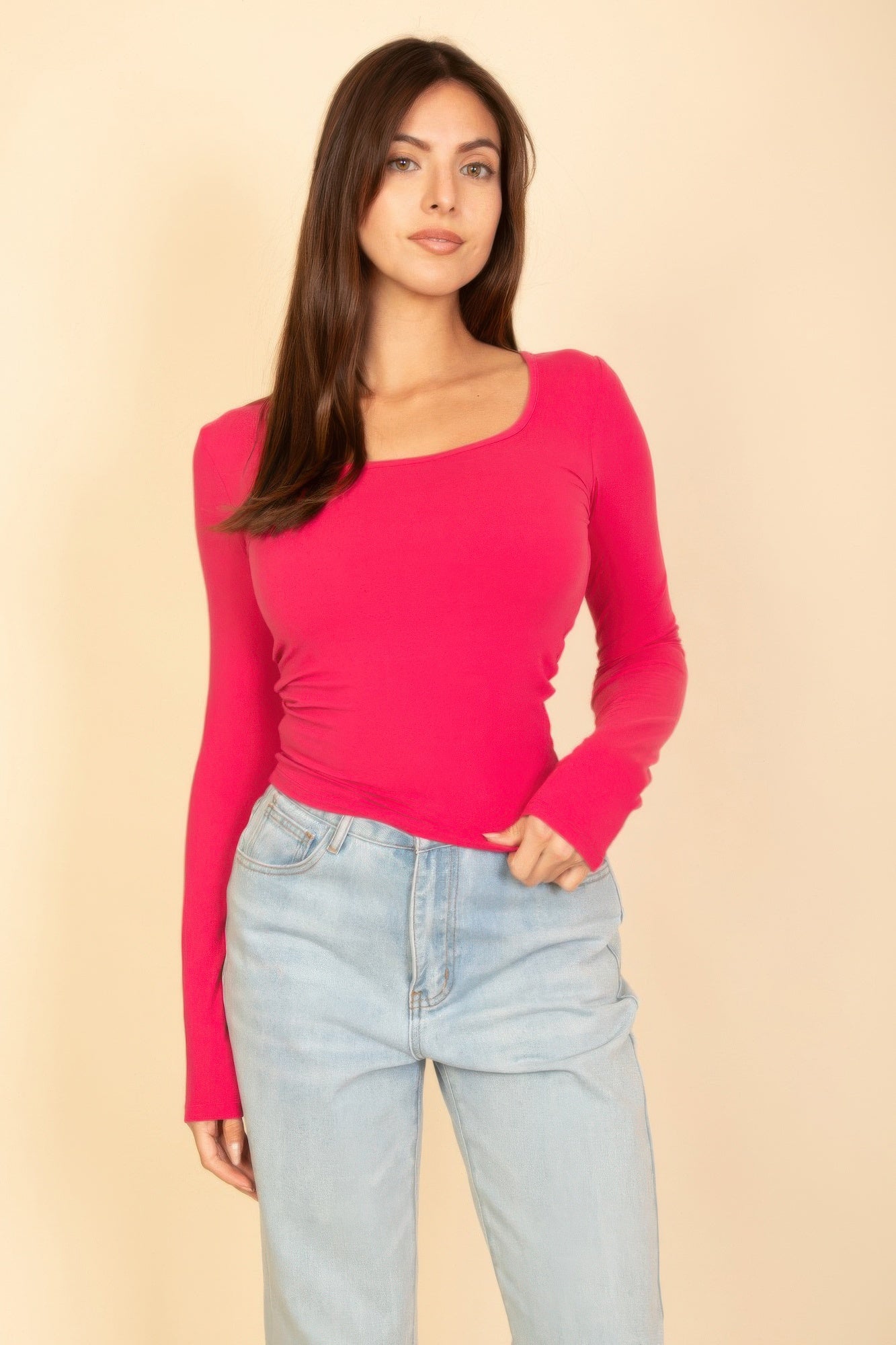 Square Neck Langarmshirt, leuchtendes Rot, Langarm mit Taillenraffung seitlich