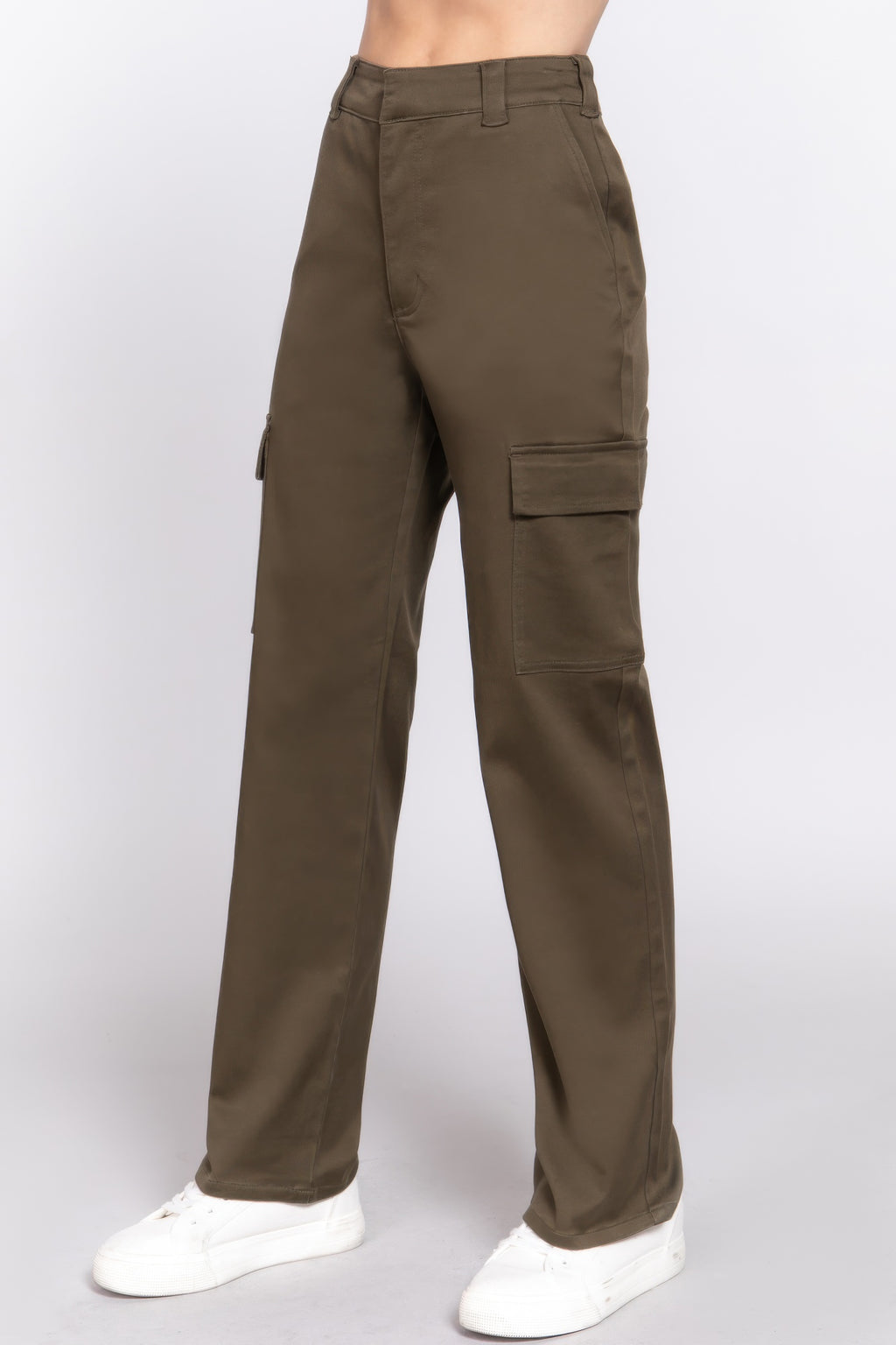 Olive straight-fit long pants, side view with cargo flap pocket on leg