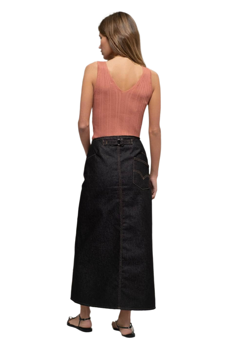 Sienna sleeveless knit V-neck sweater top with racerback and ribbed texture