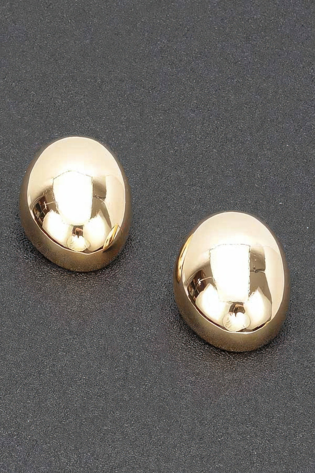 Vintage gold-plated oval stud earrings, domed disc with posts
