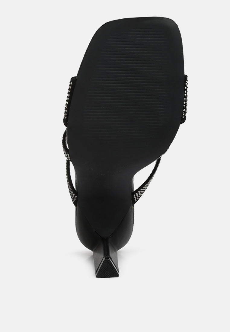 Schwarze Wapit-Sandalen mit Strassbesetzten Trägern und Blockabsatz
