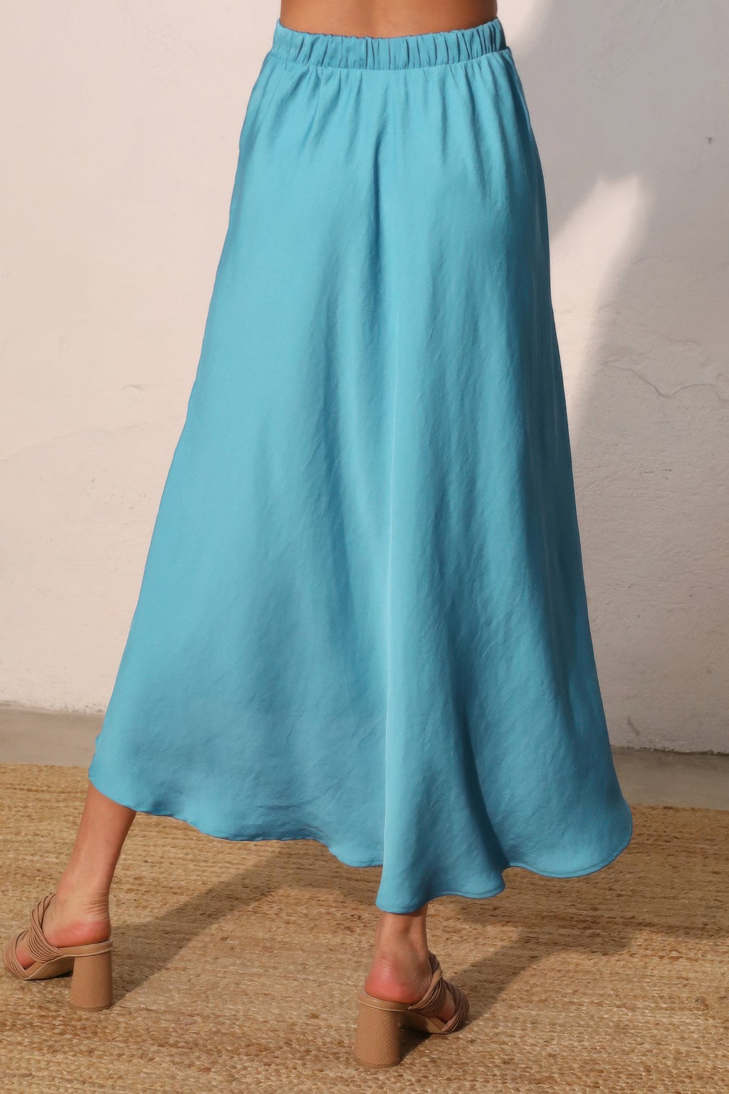 Washed poly silk midi swing skirt, türkisblau, breiter elastischer Bund