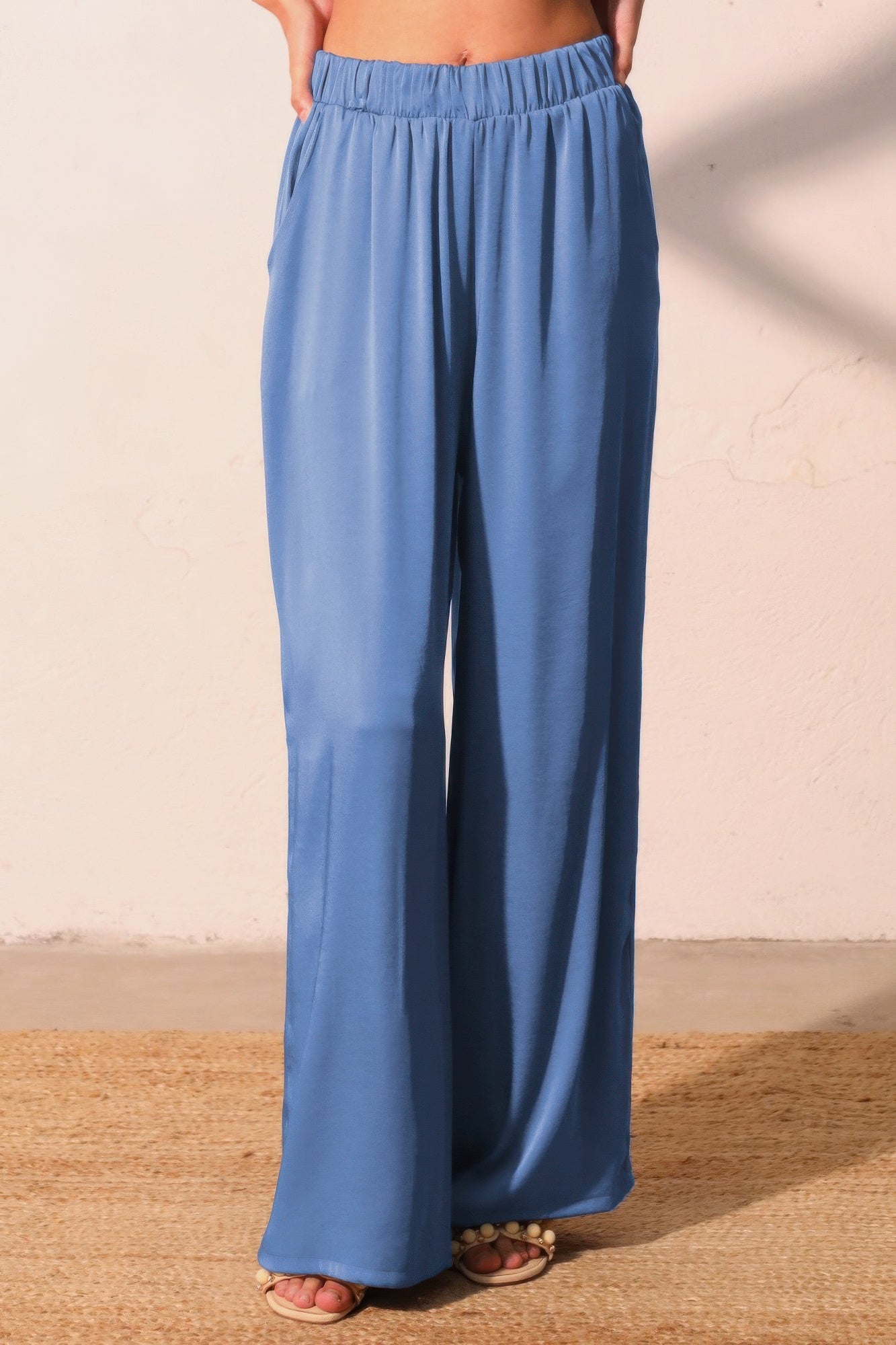 Washed poly-silk pocket pants, washed blue, elastic waistband and wide legs