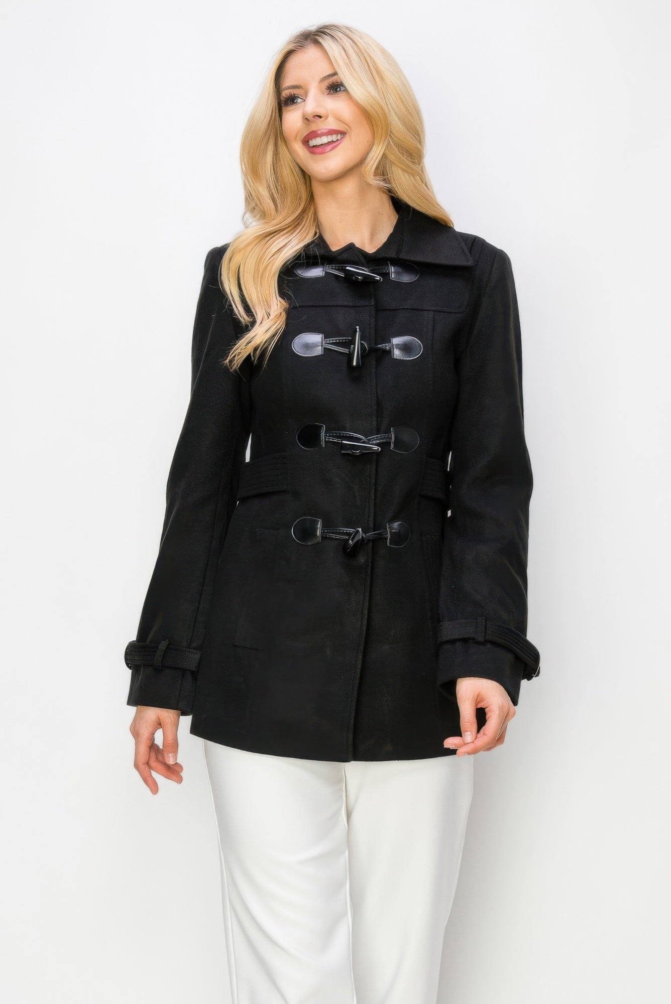 Wool peacoat with toggle closures and front pockets, black