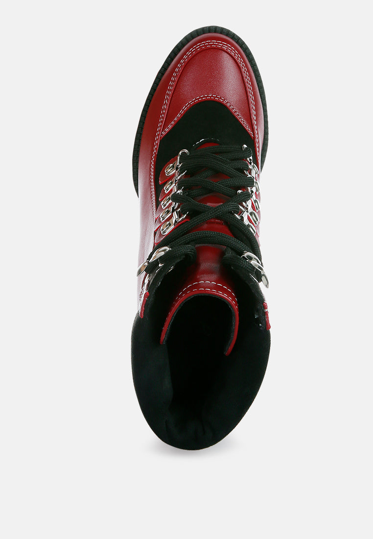 Yeti lace-up biker boots, Burgundy Black, front view with green laces and metal eyelets