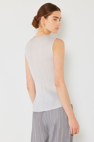 Pleated Sleeveless Crewneck Tank - Tigbuls Variety Fashion