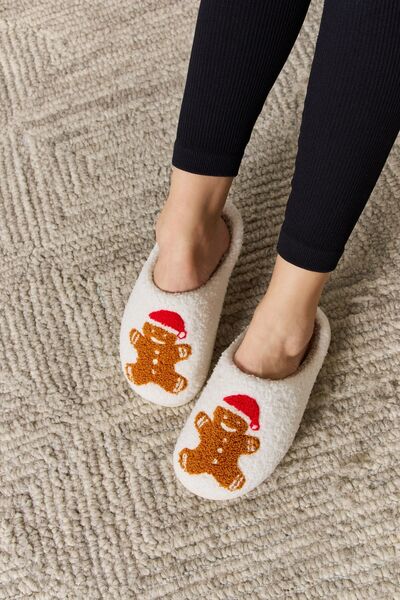 Gingerbread Man Christmas Cozy Slippers | Tigbuls Variety Fashion