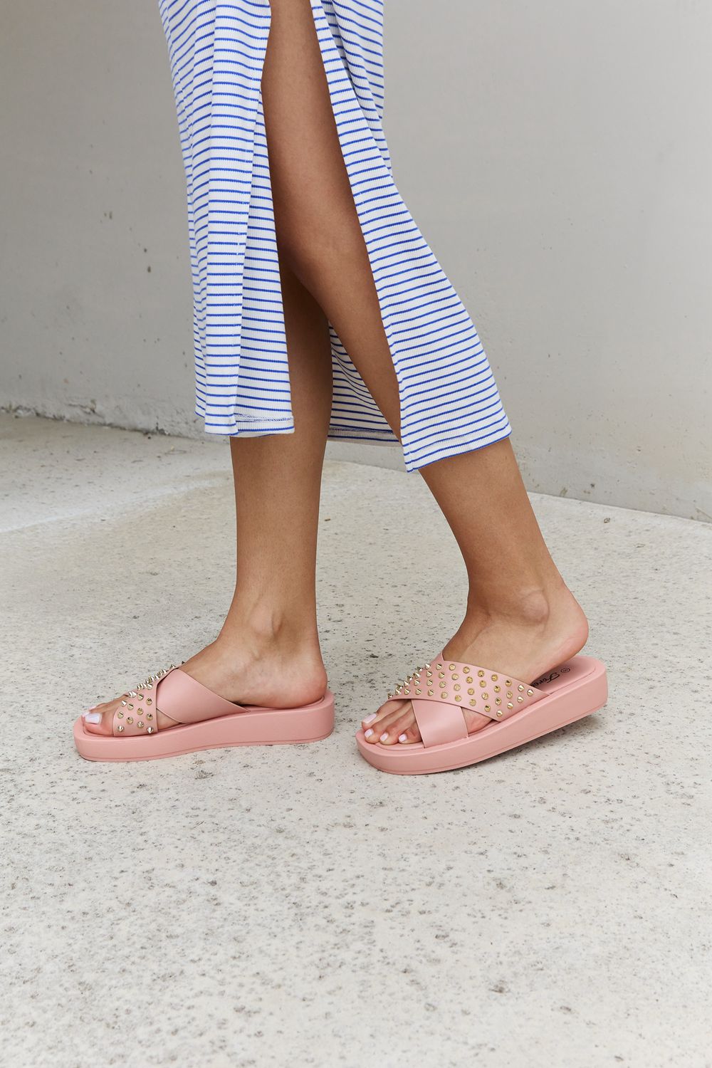 Forever Link Studded Cross Strap Sandals in Blush - Tigbul's Fashion