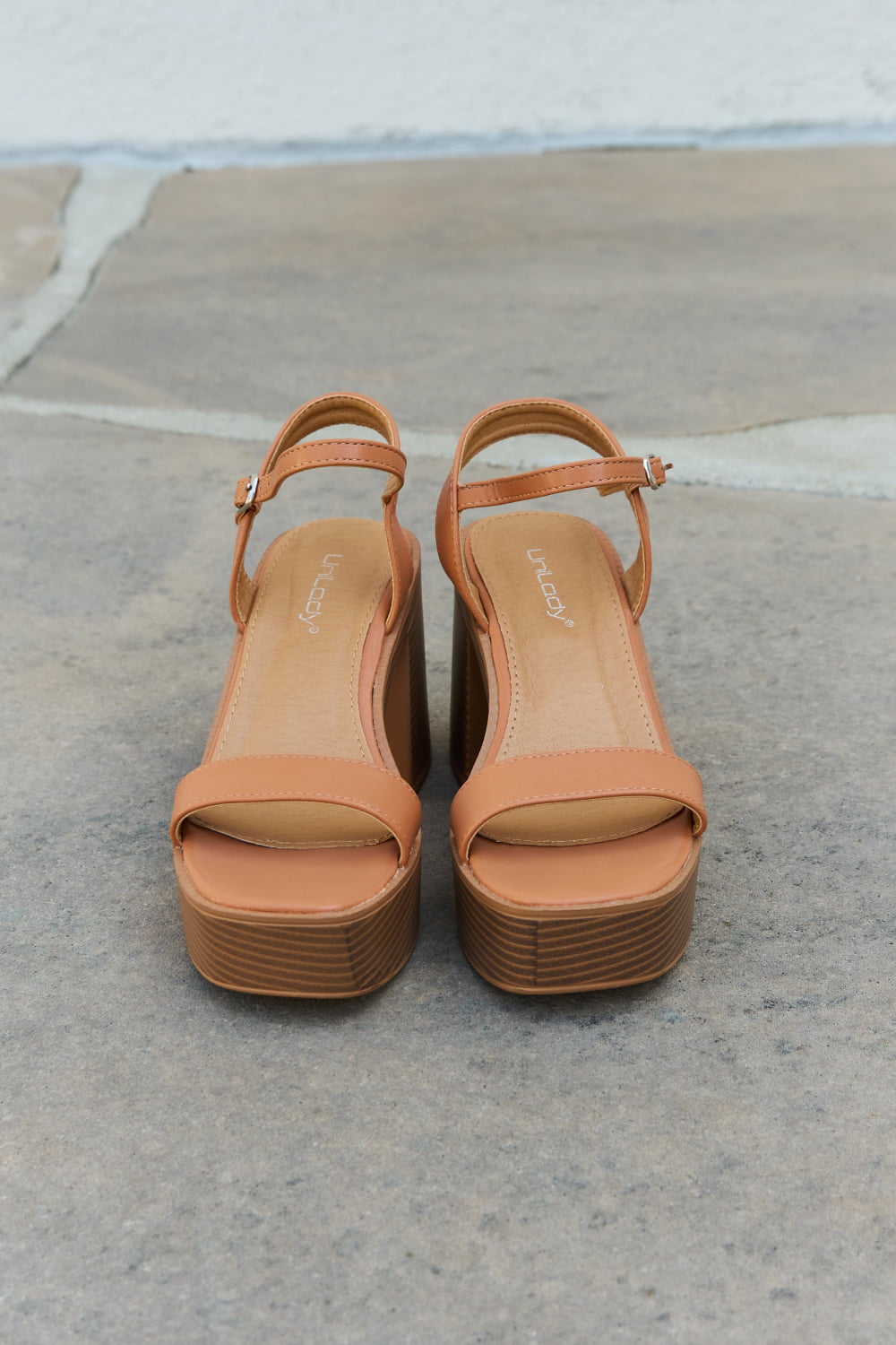 Weeboo Feel It Platform Heel Sandals - Tigbul's Fashion