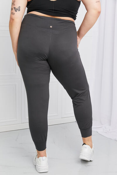Leggings Depot Full Size Pocketed High Waist Pants - Tigbuls Variety Fashion